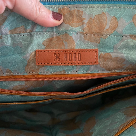 HOBO genuine blue leather shoulder purse - Picture 10 of 12